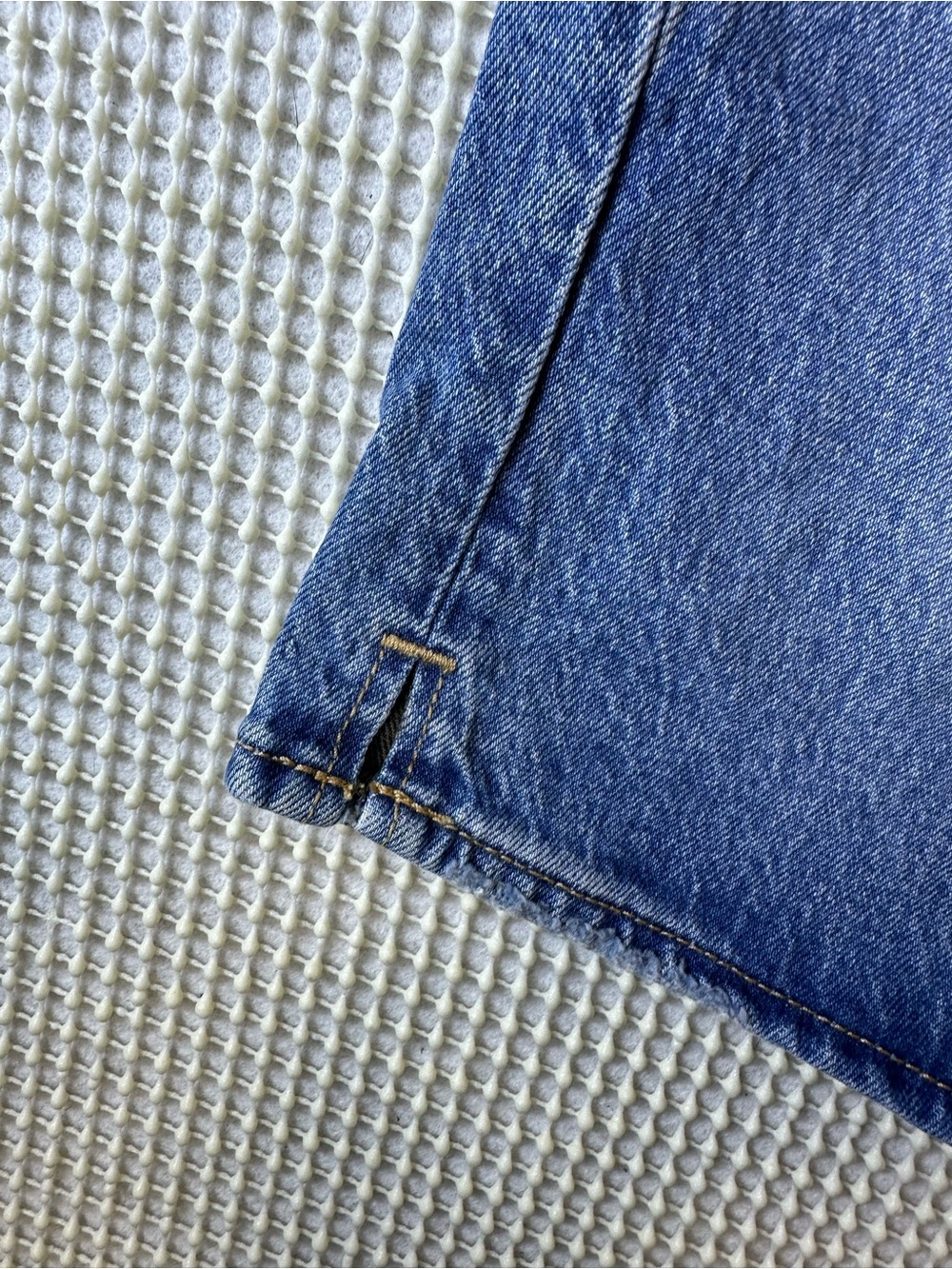 Levi's Wedgie Capri Jeans Next Saturday No Crease Medium Wash High Rise Size 28 - Picture 11 of 11